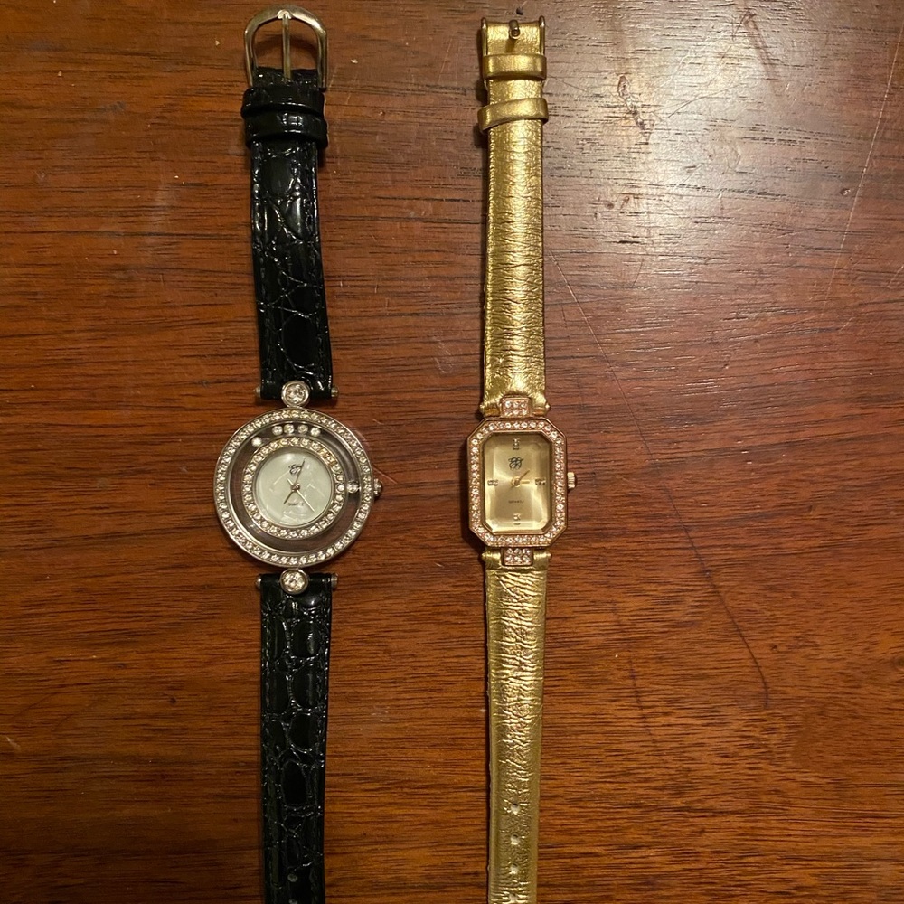 Elizabeth Taylor watches